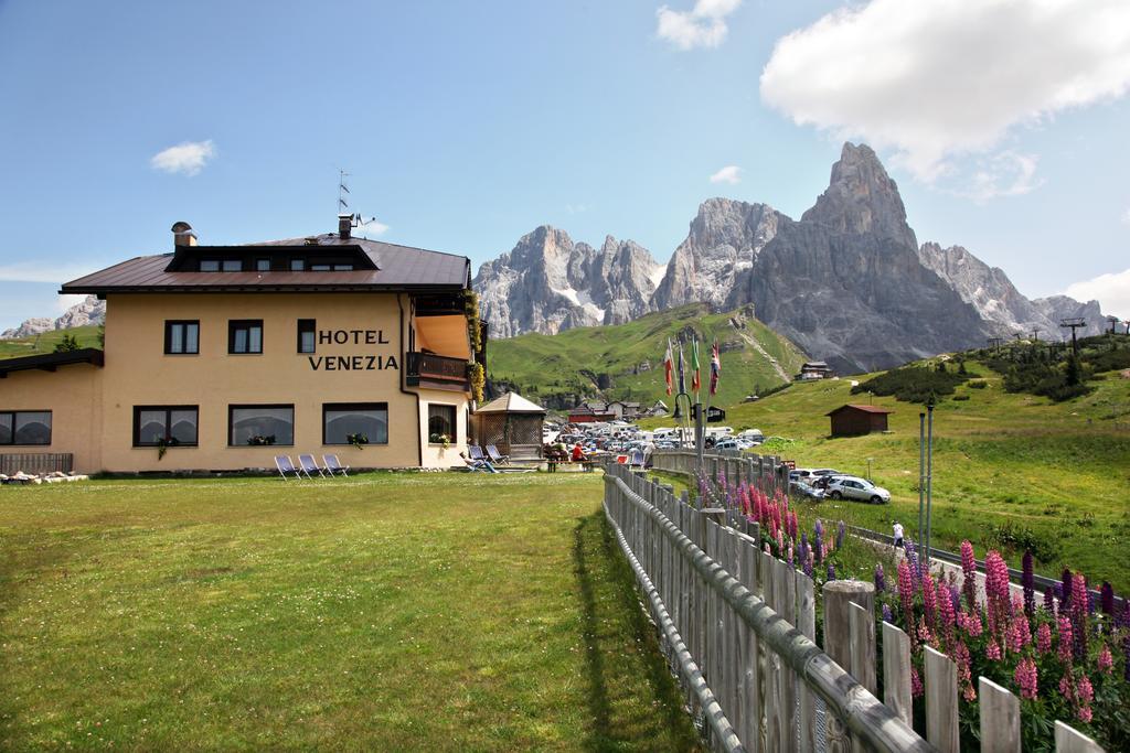 Albergo Venezia Passo Rolle Exterior photo