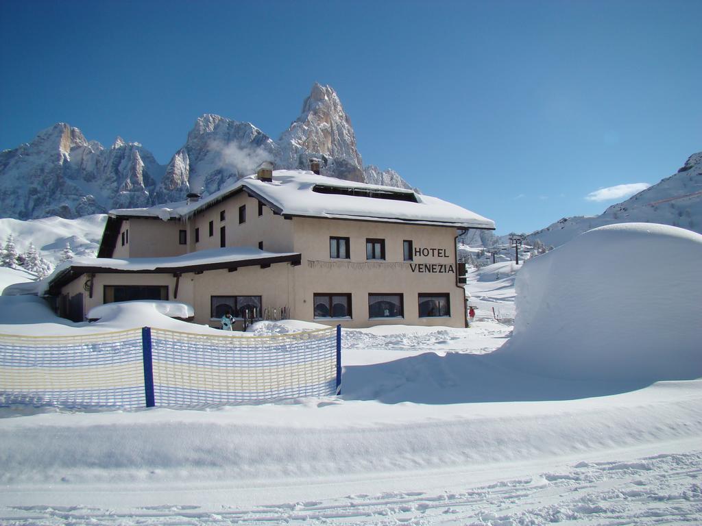 Albergo Venezia Passo Rolle Exterior photo